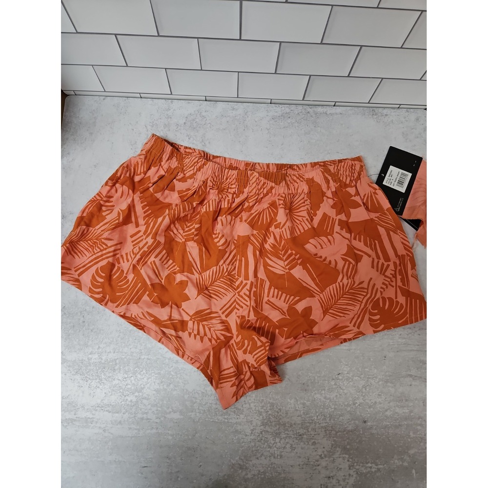 Volcom Women's Off  Tropic Shorts Burn Sennia Size Small New With Tags